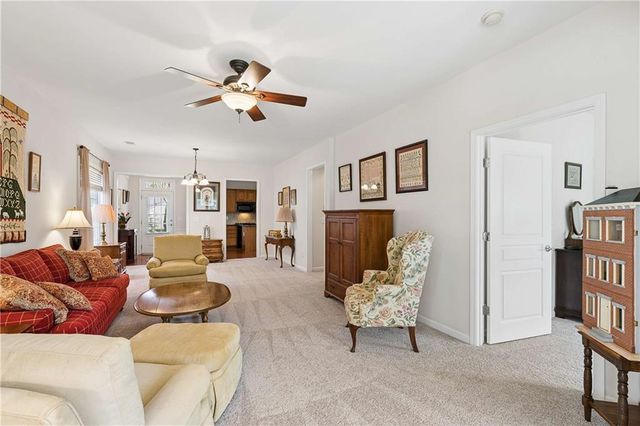 6233 Azalea Way, Hoschton, GA 30548