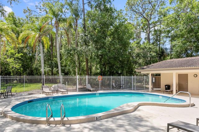 1233 CLAYS TRAIL, Oldsmar, FL 34677