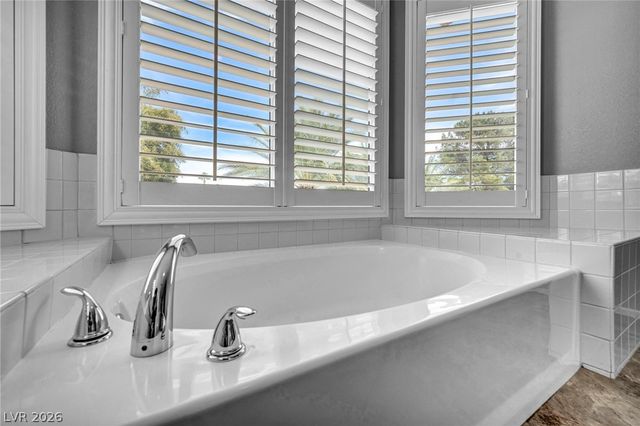 2016 Silverton Drive, Henderson, NV 89074