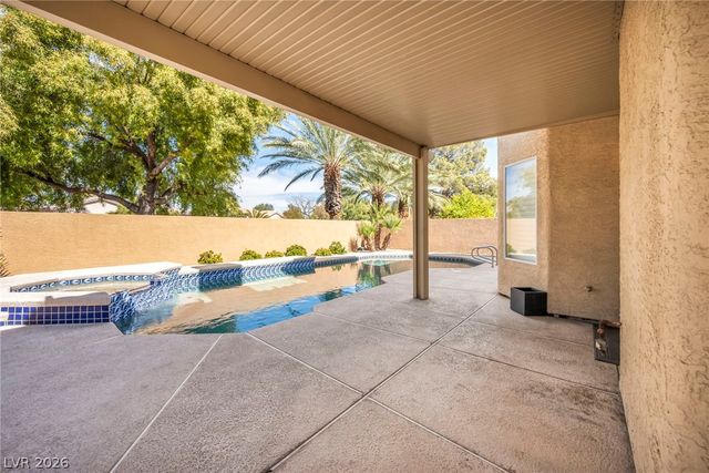 2016 Silverton Drive, Henderson, NV 89074