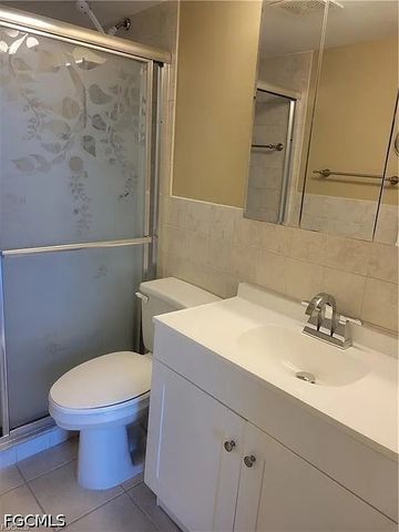 4803 Sunset CT 402, Cape Coral, FL 33904