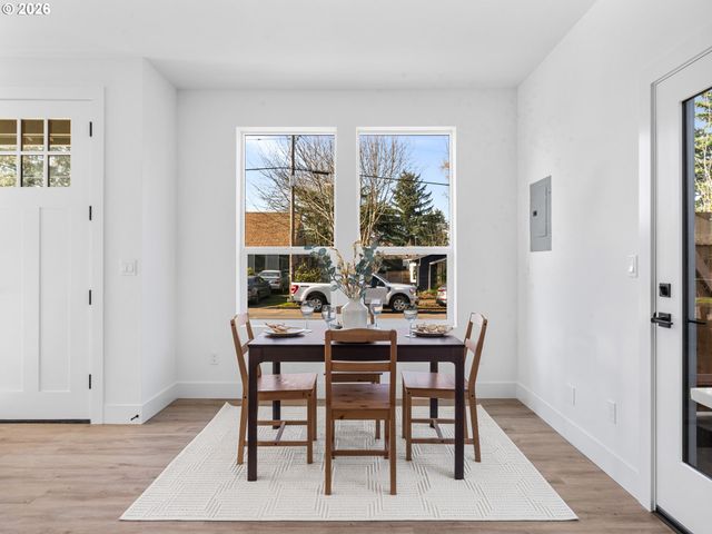 9568 N Buchanan Ave, Portland, OR 97203