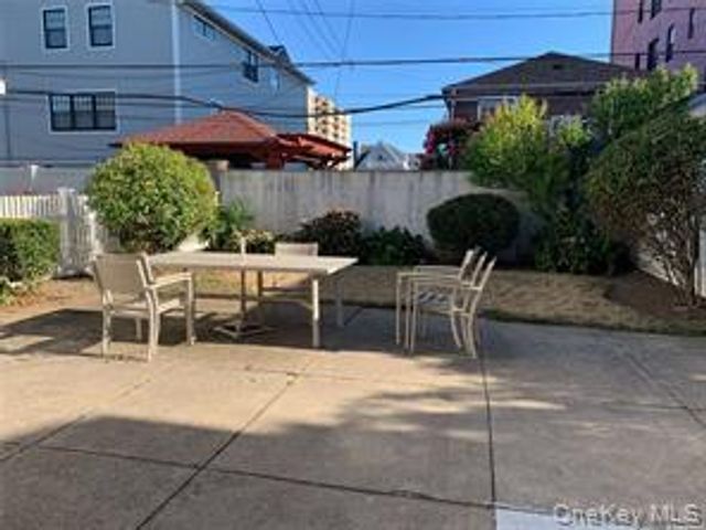 344 E Penn Street, Long Beach, NY 11561