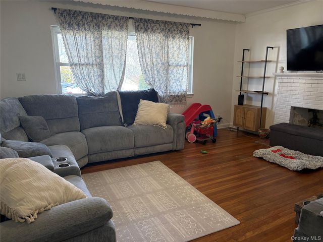 344 E Penn Street, Long Beach, NY 11561