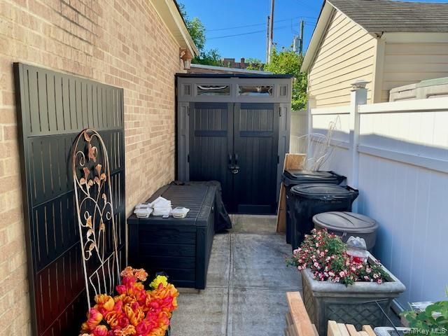 72-12 66th Road, Middle Village, NY 11379