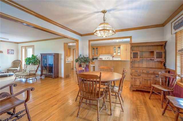 24317 Trail Ridge Pass, Cleveland, MO 64734