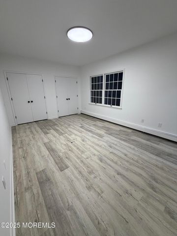 14 W 3rd Street, Keyport, NJ 07735