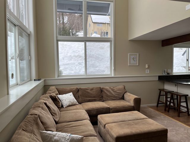 104 Spring Fling Road # 25, Warren, VT 05674