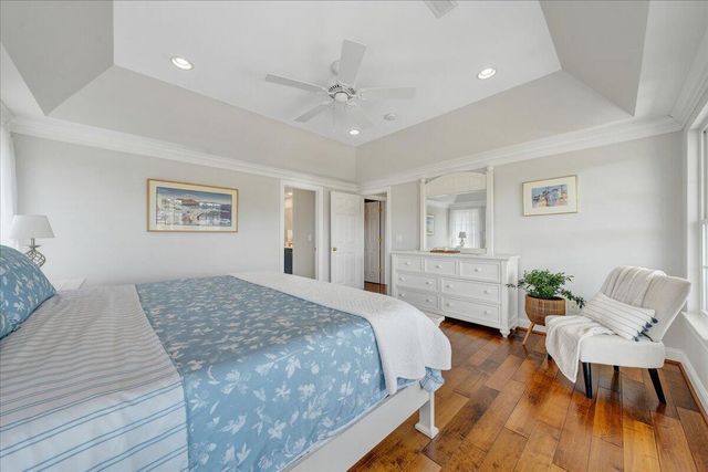 25 Lands End CIR, Union Hall, VA 24176