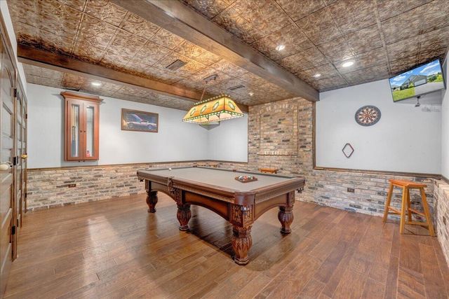 25 Lands End CIR, Union Hall, VA 24176