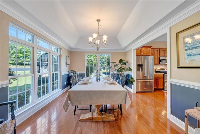 25 Lands End CIR, Union Hall, VA 24176