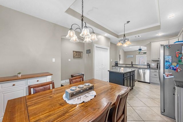 2418 Hollywood Avenue, Liberty, TX 77575