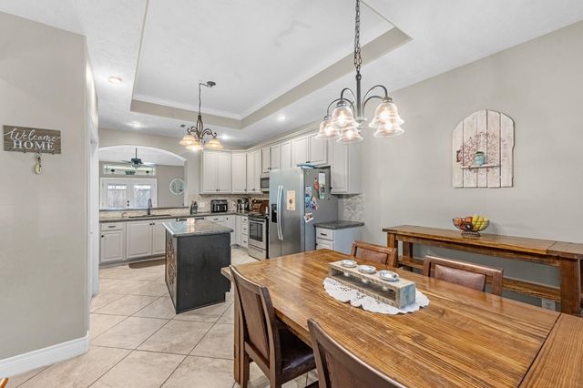 2418 Hollywood Avenue, Liberty, TX 77575