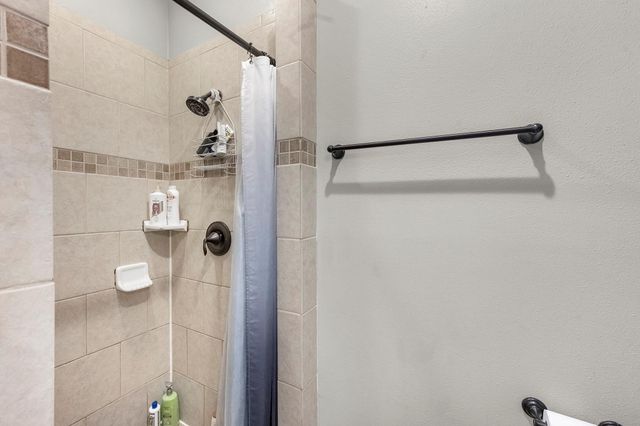 2418 Hollywood Avenue, Liberty, TX 77575