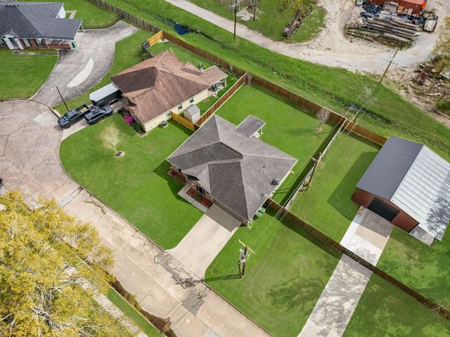 2418 Hollywood Avenue, Liberty, TX 77575