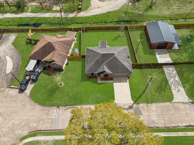 2418 Hollywood Avenue, Liberty, TX 77575