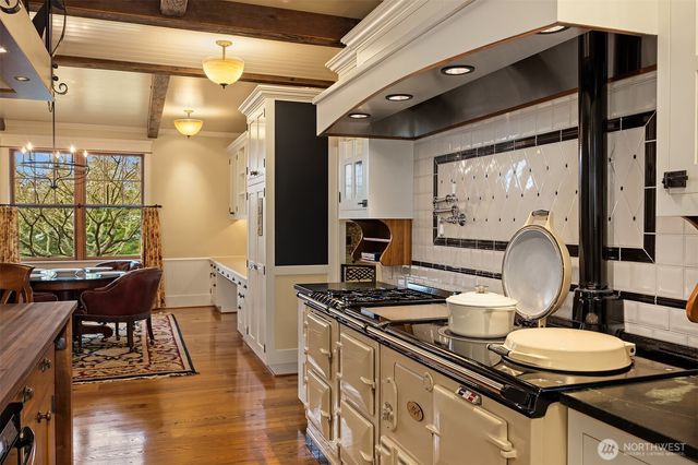231 River Run Road, Sequim, WA 98382