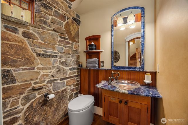 231 River Run Road, Sequim, WA 98382