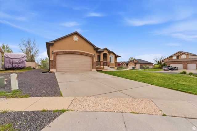 4521 W 5625 S, Hooper, UT 84315