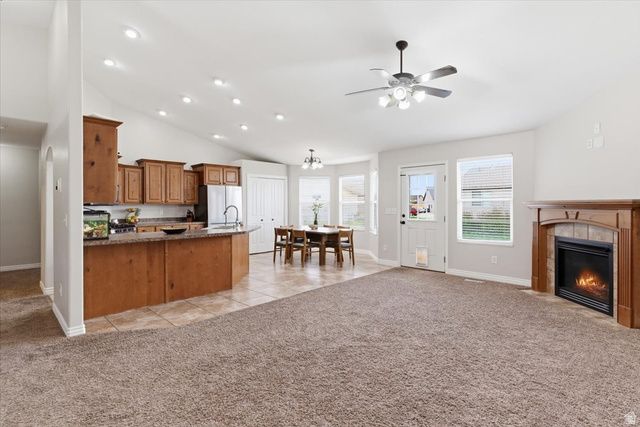 4521 W 5625 S, Hooper, UT 84315