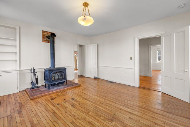 85 Academy Road, Thetford, VT 05074