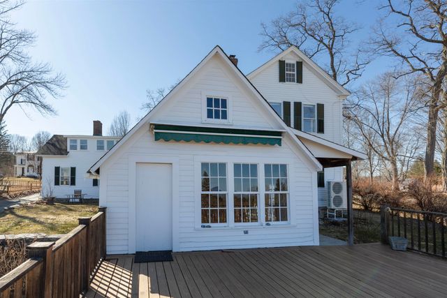 85 Academy Road, Thetford, VT 05074