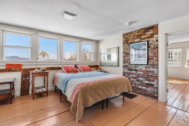 85 Academy Road, Thetford, VT 05074