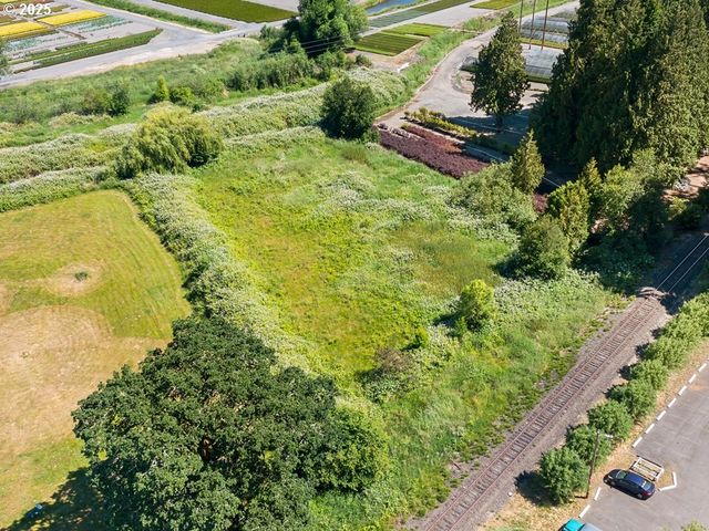50316 COLUMBIA RIVER Hwy, Scappoose, OR 97056