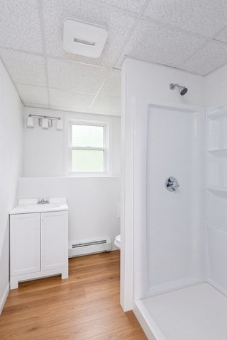 261 Brookfield Rd, Charlton, MA 01507