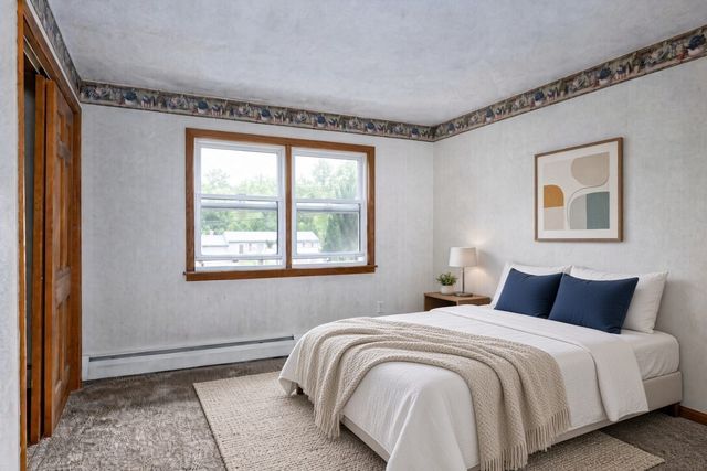 261 Brookfield Rd, Charlton, MA 01507