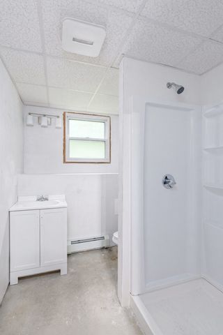 261 Brookfield Rd, Charlton, MA 01507