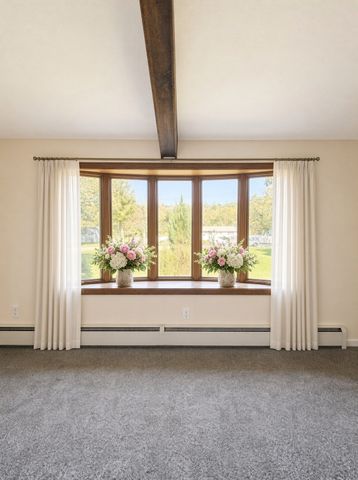 261 Brookfield Rd, Charlton, MA 01507