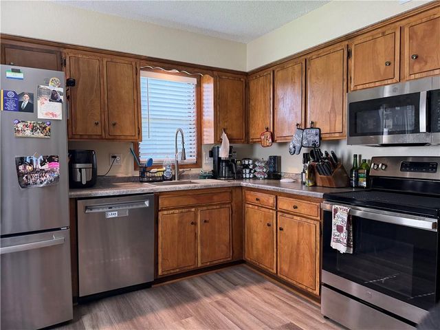 2401 & 2403 SW 6th Street, Blue Springs, MO 64014