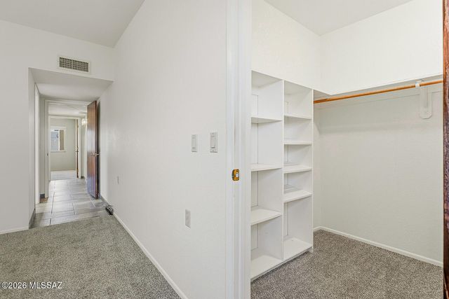 375 S Placita La Paz, Green Valley, AZ 85614