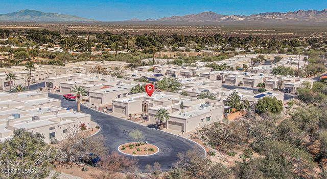 375 S Placita La Paz, Green Valley, AZ 85614