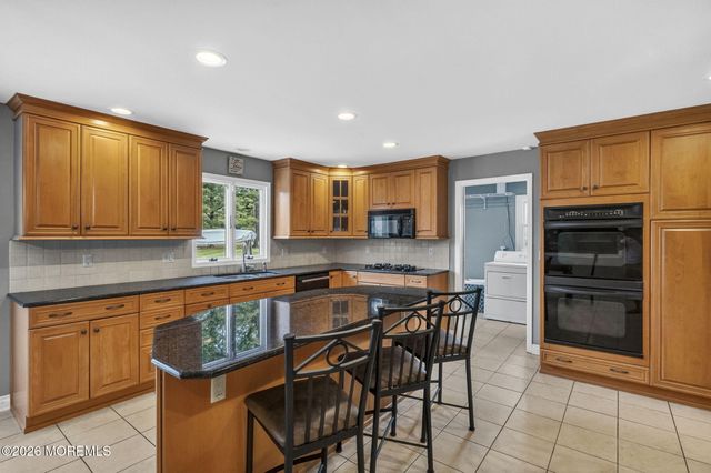 10 Damascus Drive, Marlboro, NJ 07746