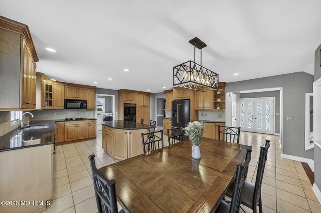 10 Damascus Drive, Marlboro, NJ 07746