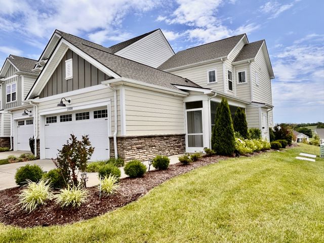 1000 June Wilde Rdg, Spring Hill, TN 37174