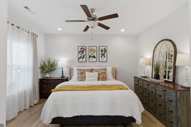 1000 June Wilde Rdg, Spring Hill, TN 37174