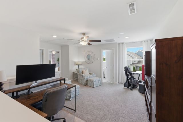 1000 June Wilde Rdg, Spring Hill, TN 37174