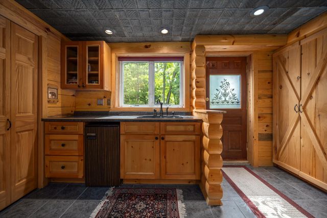 1351 Hungerford Point, Saint Croix Falls, WI 54024