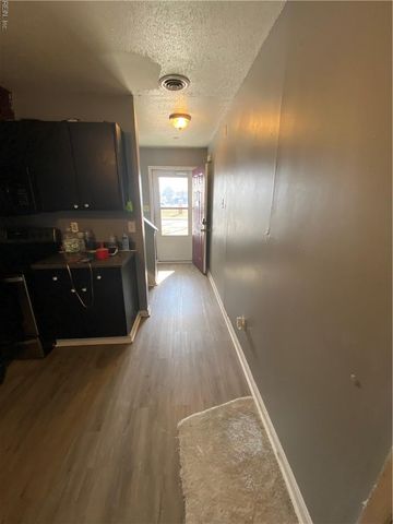 633 26th ST, Newport News, VA 23607