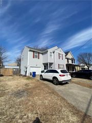 633 26th ST, Newport News, VA 23607