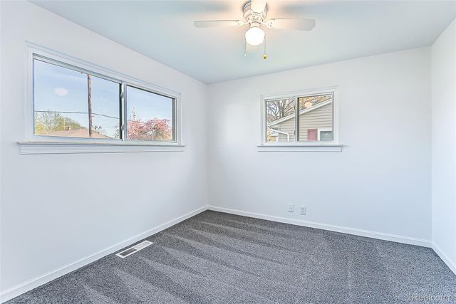 366 S Harris Road, York Charter Township, MI 48198