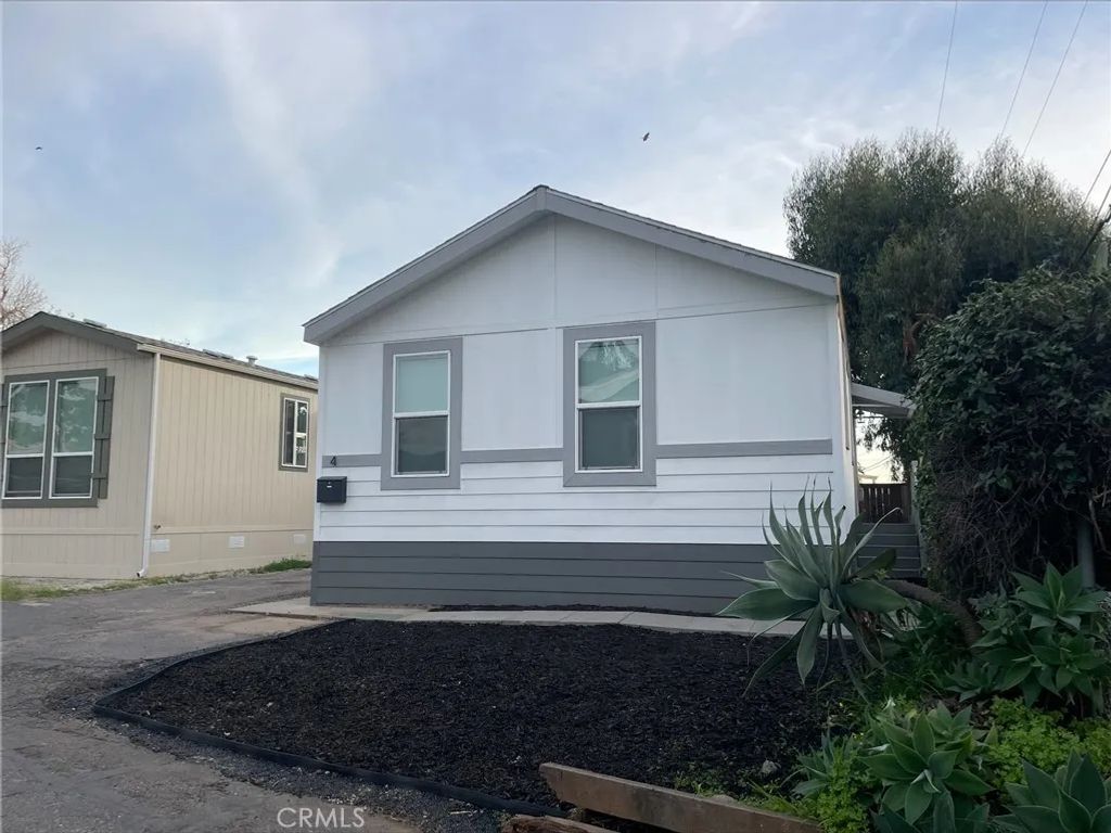 520 Pine 4, Goleta, CA 93117