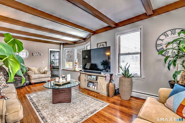 225 Meriden Road, Waterbury, CT 06705