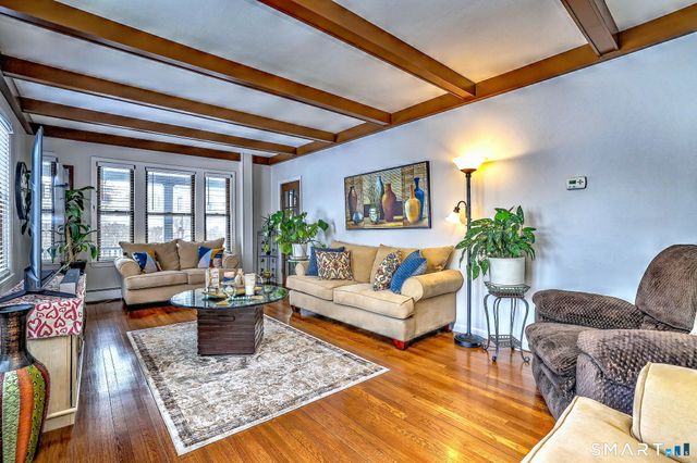 225 Meriden Road, Waterbury, CT 06705