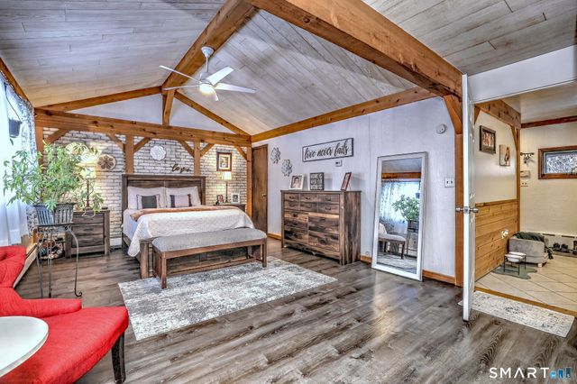 225 Meriden Road, Waterbury, CT 06705