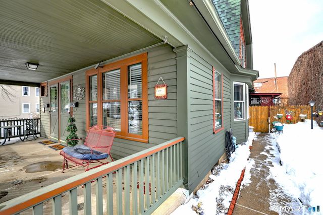 225 Meriden Road, Waterbury, CT 06705