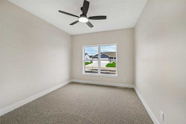 1423 Echo Ridge Lane, Marion, IA 52302